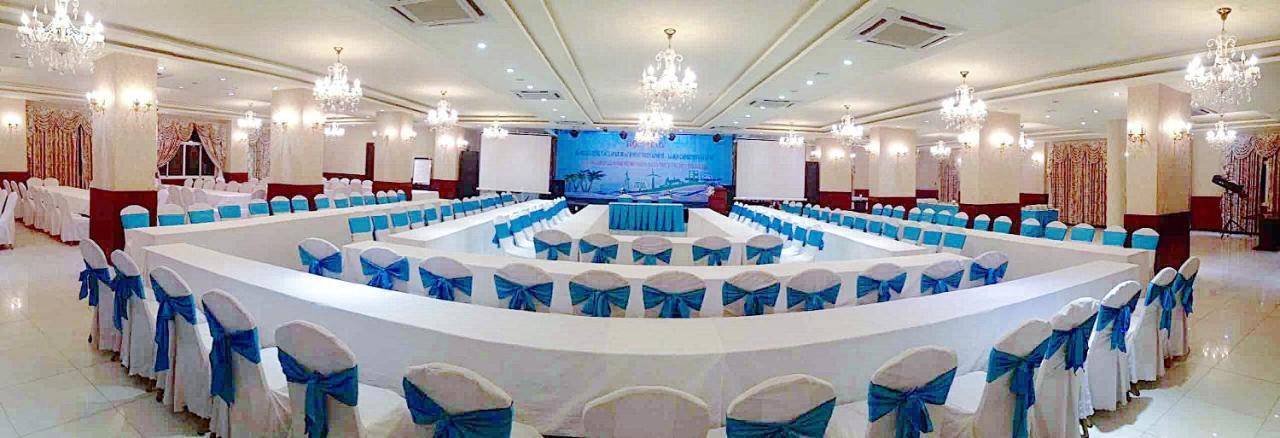 Viet Uc Hotel Ben Tre Buitenkant foto