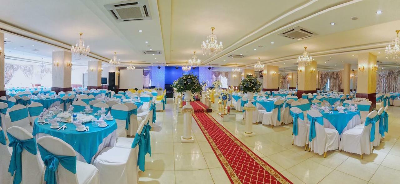 Viet Uc Hotel Ben Tre Buitenkant foto